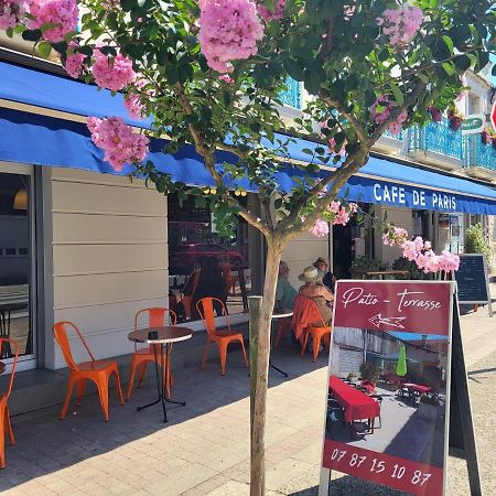 Cafe De Paris Hotel Lesparre-Médoc Екстериор снимка